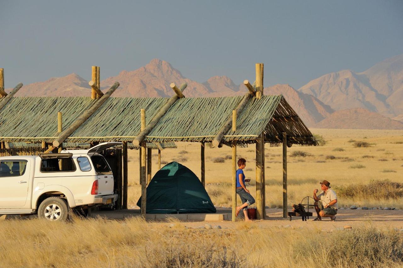 Sossus Oasis Campsite Сесрієм Екстер'єр фото